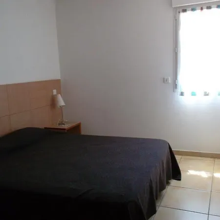 Calvi Appart Hotel 3* Calvi (Corsica)
