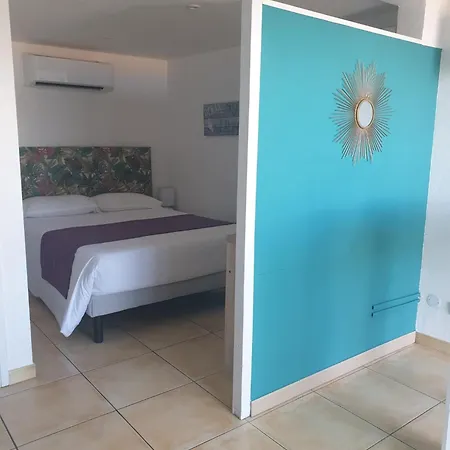 Apart-hotel Calvi 3*