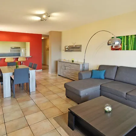 Calvi Appart Hotel 4* Καλβί