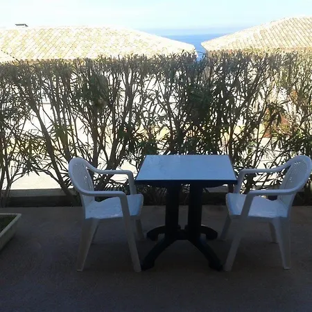 Ξενοδοχείο με διαμερίσματα Calvi Appart Hotel Καλβί