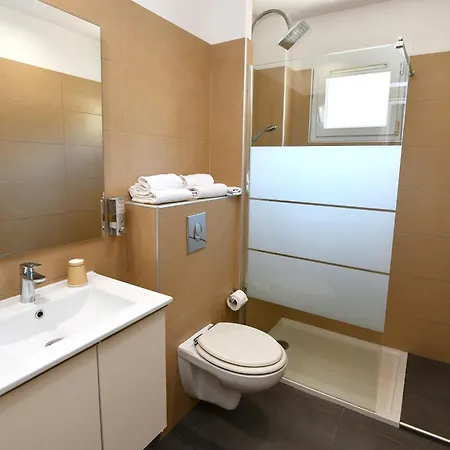 Ξενοδοχείο με διαμερίσματα Calvi Appart Hotel