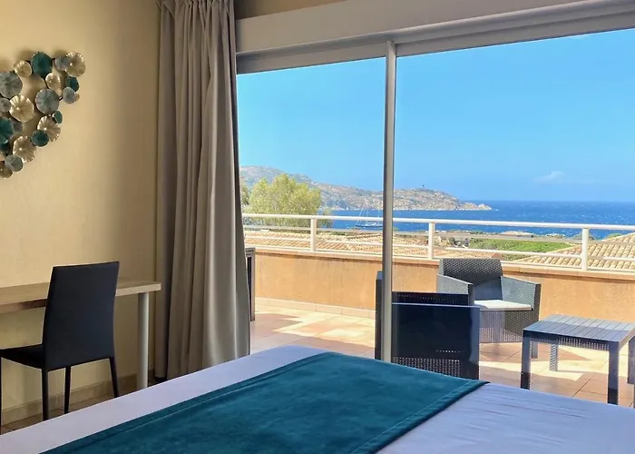 Calvi Appart Hotel Кальви