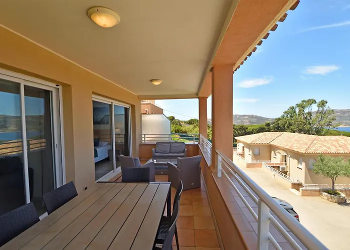 Апарт-отель Calvi Appart Hotel Кальви