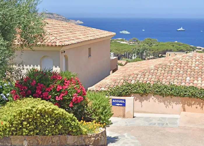 Calvi Appart Hotel Апарт-отель