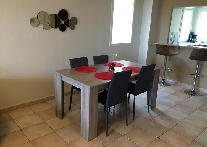 Calvi Appart Hotel Апарт-отель Кальви