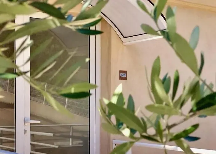 Апарт-отель Calvi Appart Hotel 4*