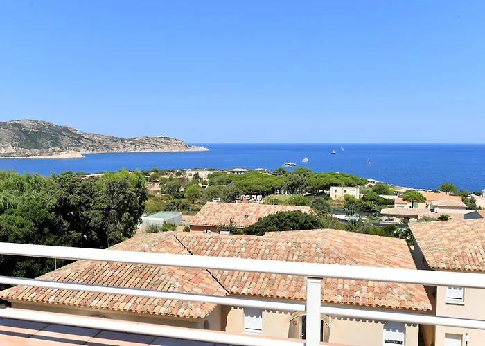 Calvi Appart Hotel 4* Кальви